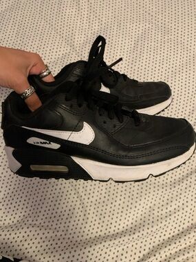 Nike Black and White Runner-Style Sneakers